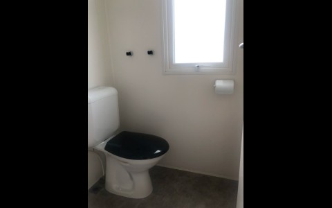 wc.jpg
